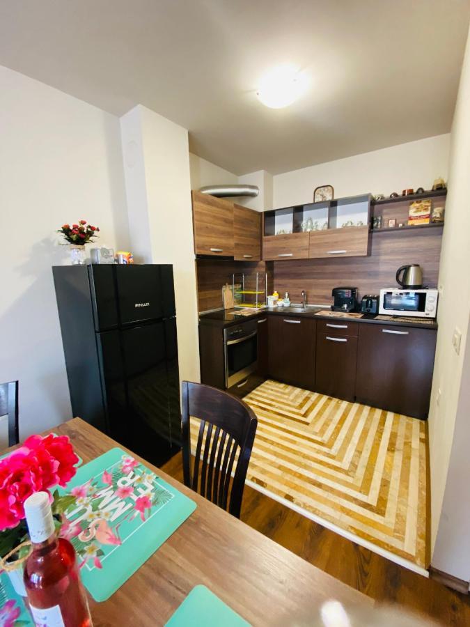 בורגאס Diamond Apartment №1 - Relax Holiday Views Sea And Pool מראה חיצוני תמונה