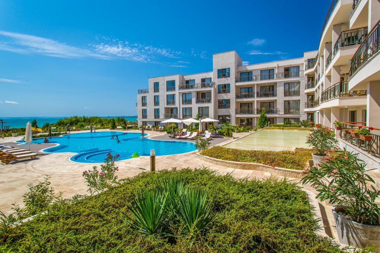בורגאס Diamond Apartment №1 - Relax Holiday Views Sea And Pool מראה חיצוני תמונה